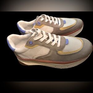 COPY - Madewell Kickoff Trainer Sneakers in Washed Nylon and Leather (women 9, …